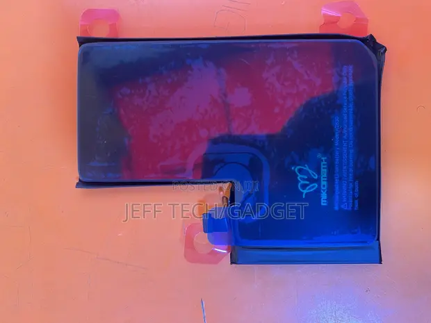 Original iPhone 14 Pro Max Battery - 1