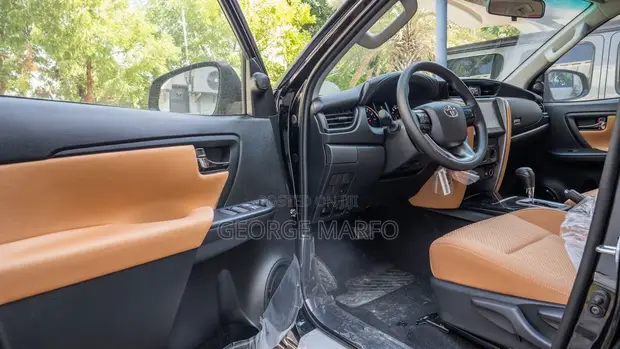 New Toyota Fortuner 2025 Black - 1