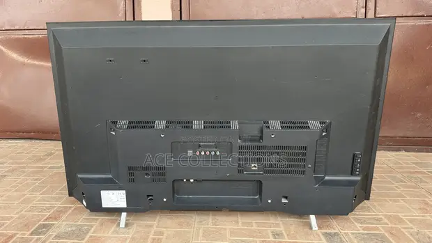 40'' Sony Smart TV - 1