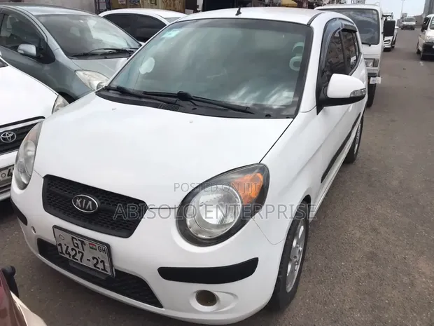 Kia Morning 2011 White - 1