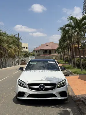 Mercedes-Benz C43 AMG 2019 White