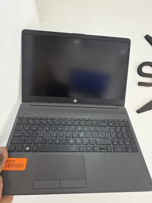 HP Pavilion 15 Laptop - Core i7, 8GB RAM, 256GB SSD