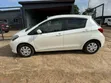 Toyota Vitz 1.3 FWD 5dr 2015 Pearl - 3