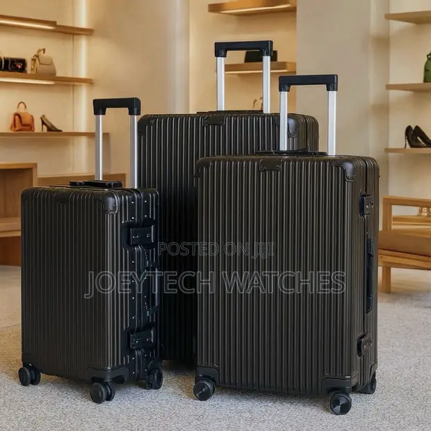 Luxurious Traveling Bag Set - 1