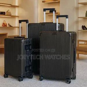 Luxurious Traveling Bag Set