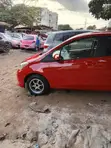 Toyota Yaris 2010 Red - 5