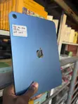 Apple iPad (2025) 128GB Blue - 4