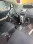 Toyota Vitz 1.3 AWD 5dr 2010 Burgundy - 3