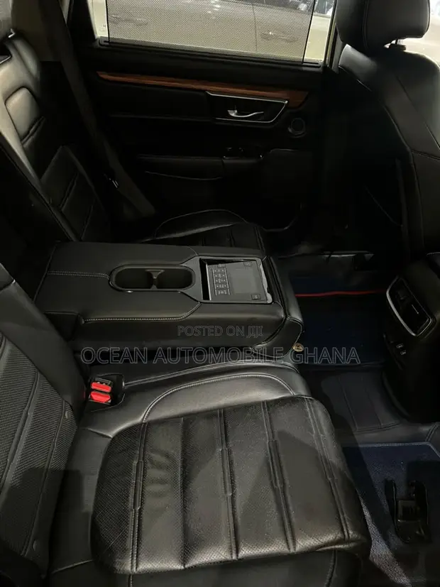 Honda CR-V Touring AWD 2018 Green - 1