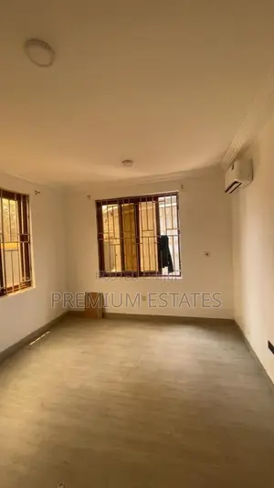 2 Bedroom Apartment for Rent in Adjiriganor