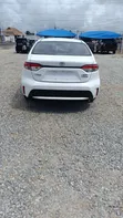 Toyota Levin Hybrid Luxury 2022 White - 3
