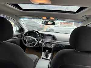 2017 Hyundai Elantra Sport Sedan FWD (1.6L)