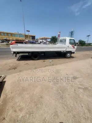 Hyundai Mighty HD 35 Mini Truck
