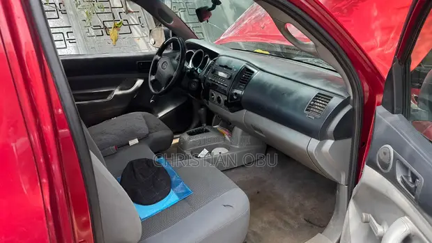 Toyota Tacoma 2006 Red - 1