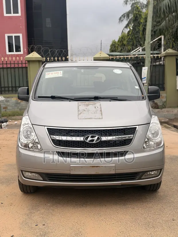 Hyundai Starex 2015 Diesel Automatic 12-Seater Unregistered - 1