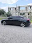 2017 Hyundai Avante GT - Black - 2