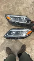 Kia Sorento Headlight (2013-2016) - 1