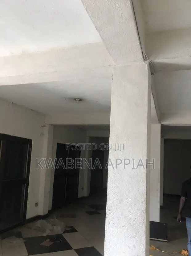 Commercial Space for Rent - Kumasi Metropolitan - 1