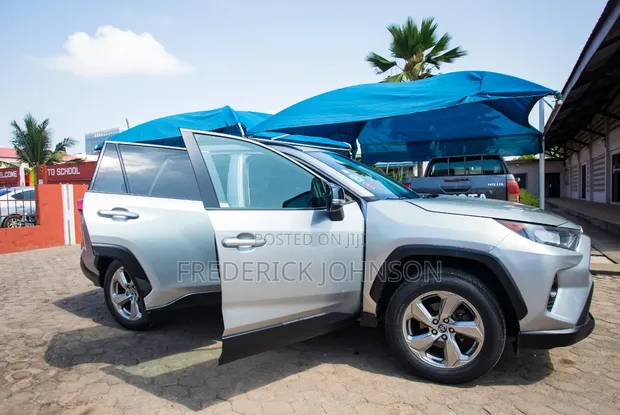 Toyota RAV4 2020 Gray - 1