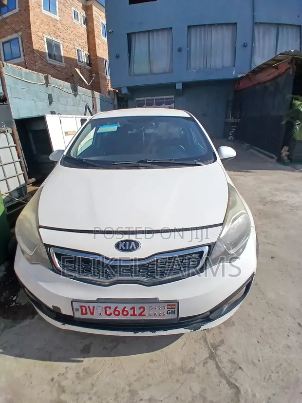 Kia Rio 2013 White - 1