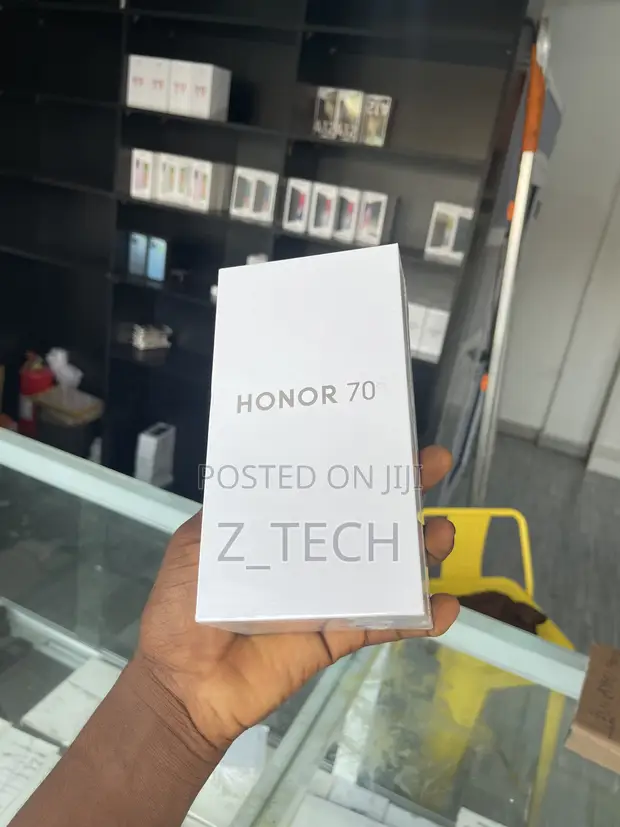 New Honor 70 128GB Black - 1