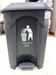 20 Liter Pedal Bin - Black - 1