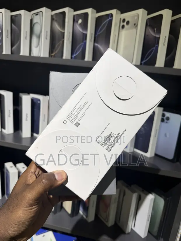 Apple Watch Ultra 3 - 1