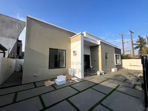 3 Bedroom Bungalow for Rent in Ashaley Botwe, School Junction