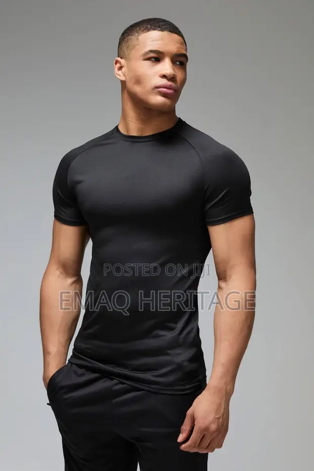 Men's Black Compression Muscle Fit T-Shirt - 1