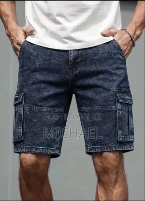 Pull&Bear Baggy Cargo Bermuda Shorts