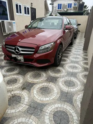2016 Mercedes-Benz C300 Luxury 4Matic Sedan