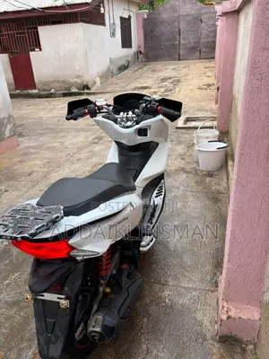 Honda Forza 2009 White