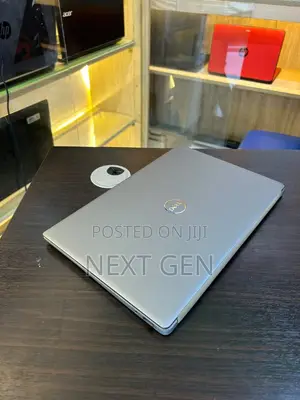 Dell Latitude 3301 Laptop - 8GB RAM, 256GB SSD, Intel Core i5