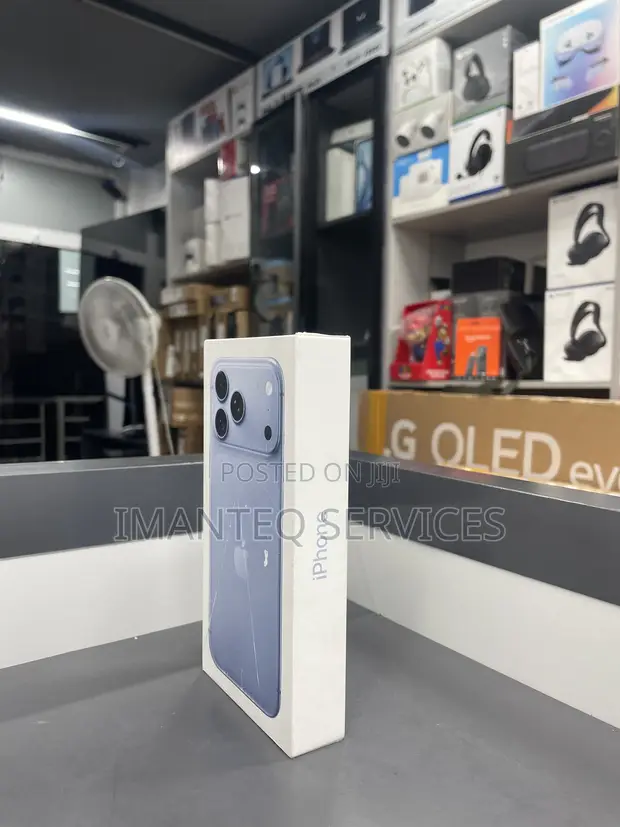 New Apple iPhone 18 Pro Max 1 TB Blue - 1