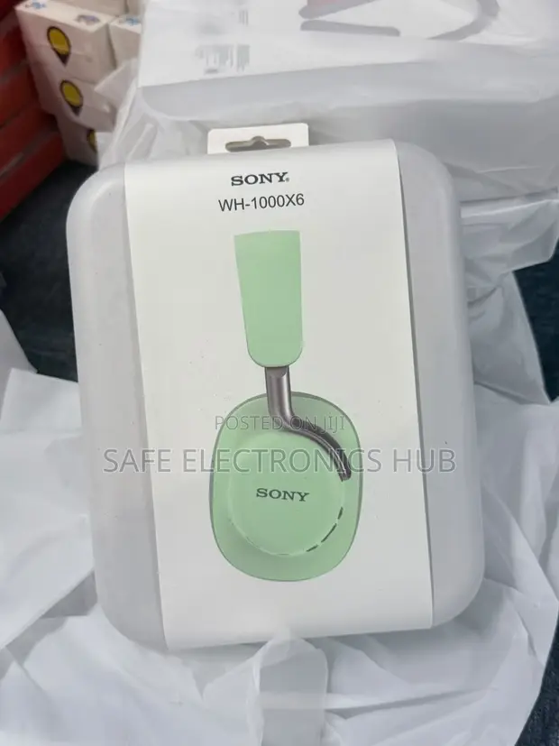 Sony WH-1000XM4 Headphones with ANC - 1