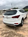 Hyundai Santa Fe SE AWD 2018 White - 5