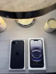 Apple iPhone 16e 128GB Black - 5