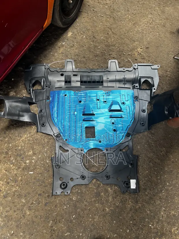 Honda CR-V Under Panel Engine Cover (2017-2021) - 1