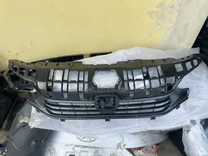 Honda Civic Front Bumper Top Grill (2022-2025)