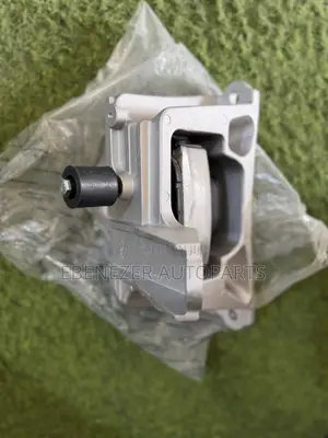 Honda CR-V Engine Mount (2023-2026)