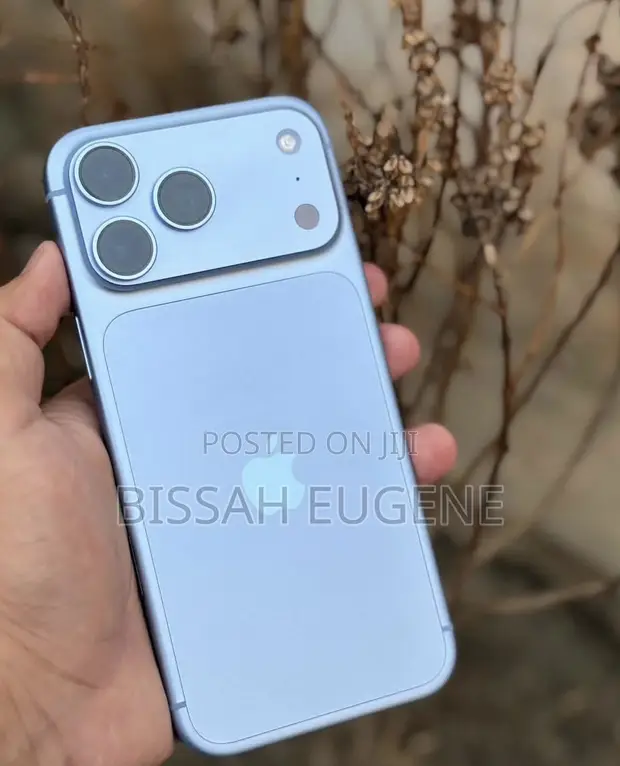 Apple iPhone 18 Pro Max 512GB Blue - 1