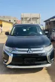 Mitsubishi Outlander 2016 Black - 2