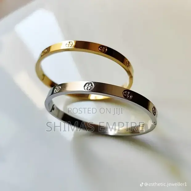 Cartier Love Bracelet - 1