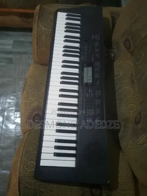 Casio Electronic Keyboard - Used