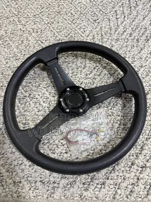 Universal Sports Steering Wheel