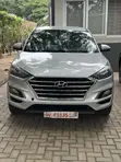 Hyundai Tucson SE FWD 2019 Silver - 2
