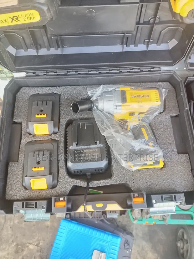 1/2 Drive Hand Machine - 1