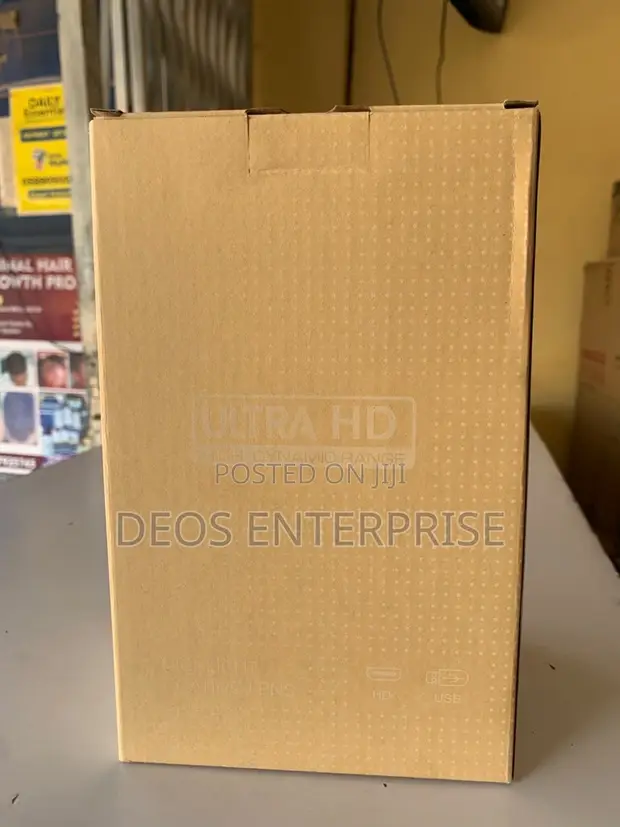 Smart Wireless Pocket Projector HY300 - 1