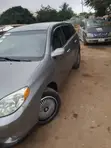Toyota Matrix Hatchback 2010 Gray - 2