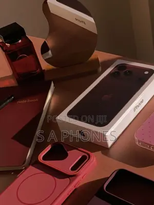 New Apple iPhone 18 Pro Max 256GB Red